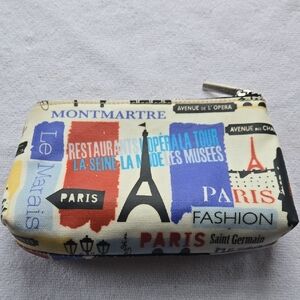 1ere Avenue Paris Graphic Padded Clutch / Makeup Bag